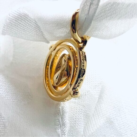✨ NWOT Spinning Time Turner Charm & Golden Snitch Wings Charm – Harry Potter ✨ - Picture 7 of 14